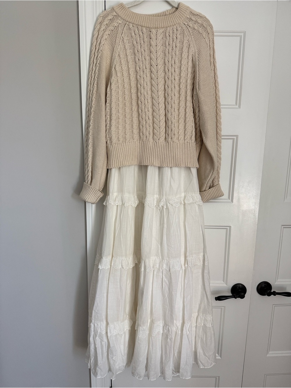 Anthropologie Twofer Sweater Tiered Dress Size 1X Ivory Embroidered Eyelet